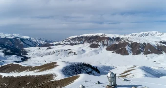 Семью из 7 человек ищут в горах близ Алматы с помощью дрона