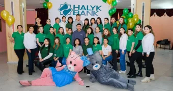 Halyk Bank запустил «100 добрых дел» к своему юбилею