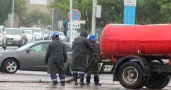 Сколько дождевой воды откачали ночью в Актау