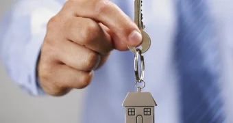 В Актау снизились цены на квартиры и уменьшилось количество сделок купли-продажи