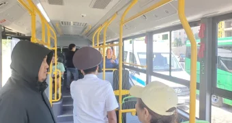 Нарушения правил перевозок пассажиров в автобусах выявлены в Мангистау