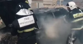 «Глазами спасателя»: тушение автомобиля сняли на видео в Актау