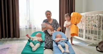 Ждала первенца 6 лет: казахстанка родила тройню