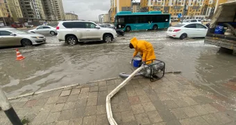 Актау затопило дождевыми водами