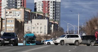 ДТП легковушки и автобуса в Актау: полиция дала комментарий