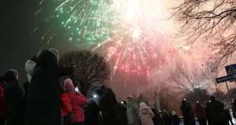 Казахстанцев ждут крупные штрафы за запуск салютов в неположенных местах