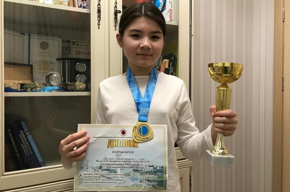 Наша чемпионка. Фото предоставил директор Федерации ASHIHARA KARATE Мангистауской области Дмитрий Печкин