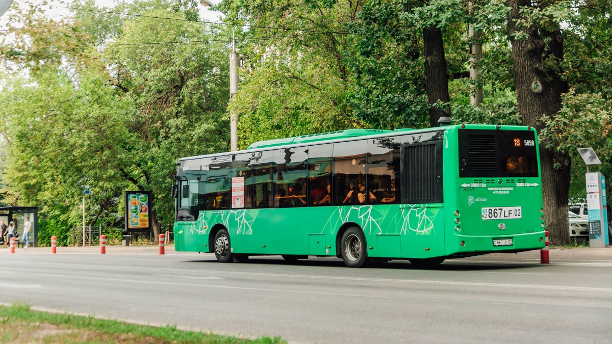 Уважаю таких девушек