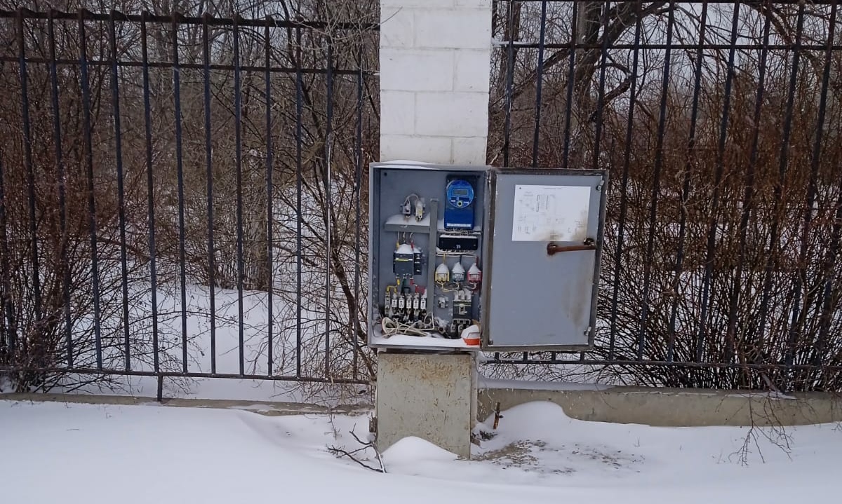 An electrical panel in the center of Aktau scared residents