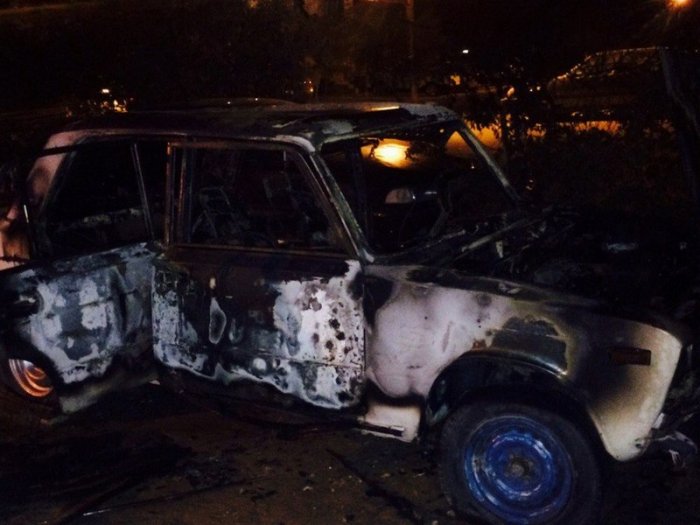 В 4 микрорайоне Актау сгорел автомобиль
