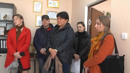 В Актау родители учеников средней школы №6 потребовали отставки директора