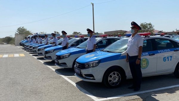 Парад полицейских автомобилей провели в Жанаозене