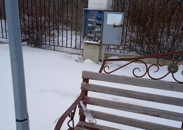 An electrical panel in the center of Aktau scared residents